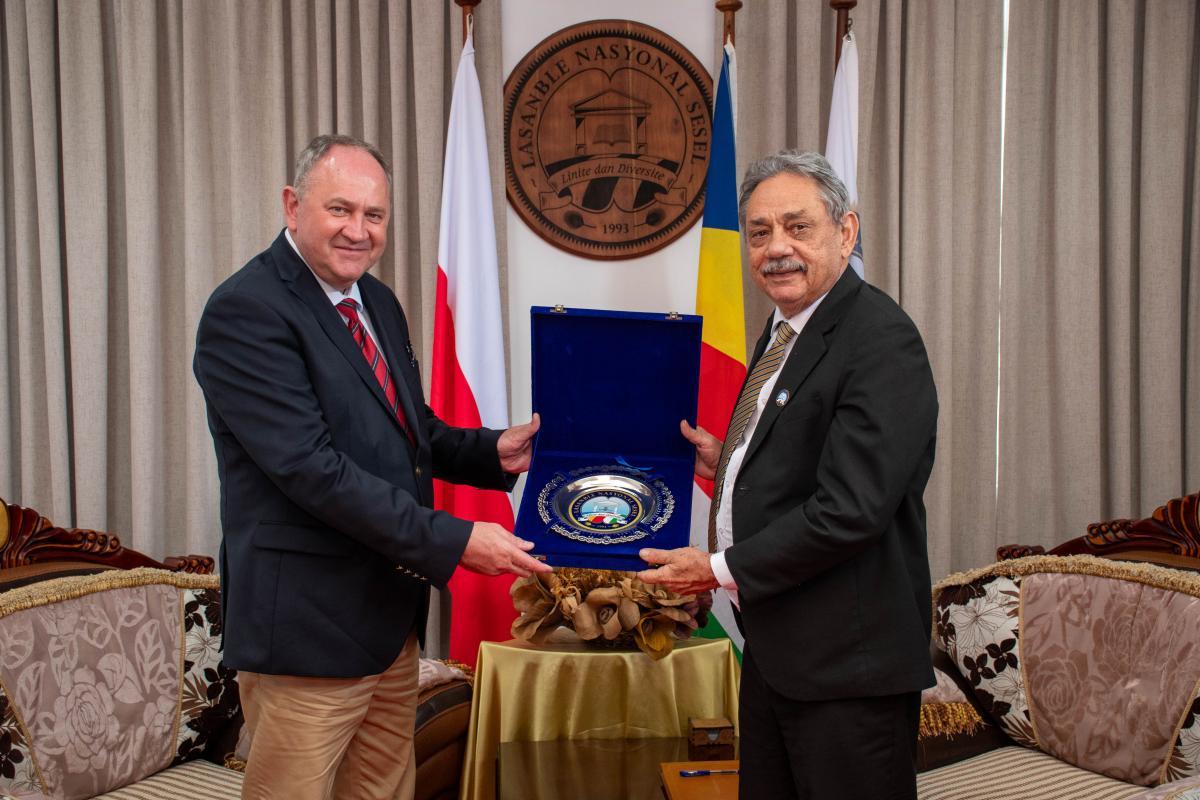 Ambassador Of The Republic Of Poland To The Republic Of Seychelles Pays Courtesy Call On The