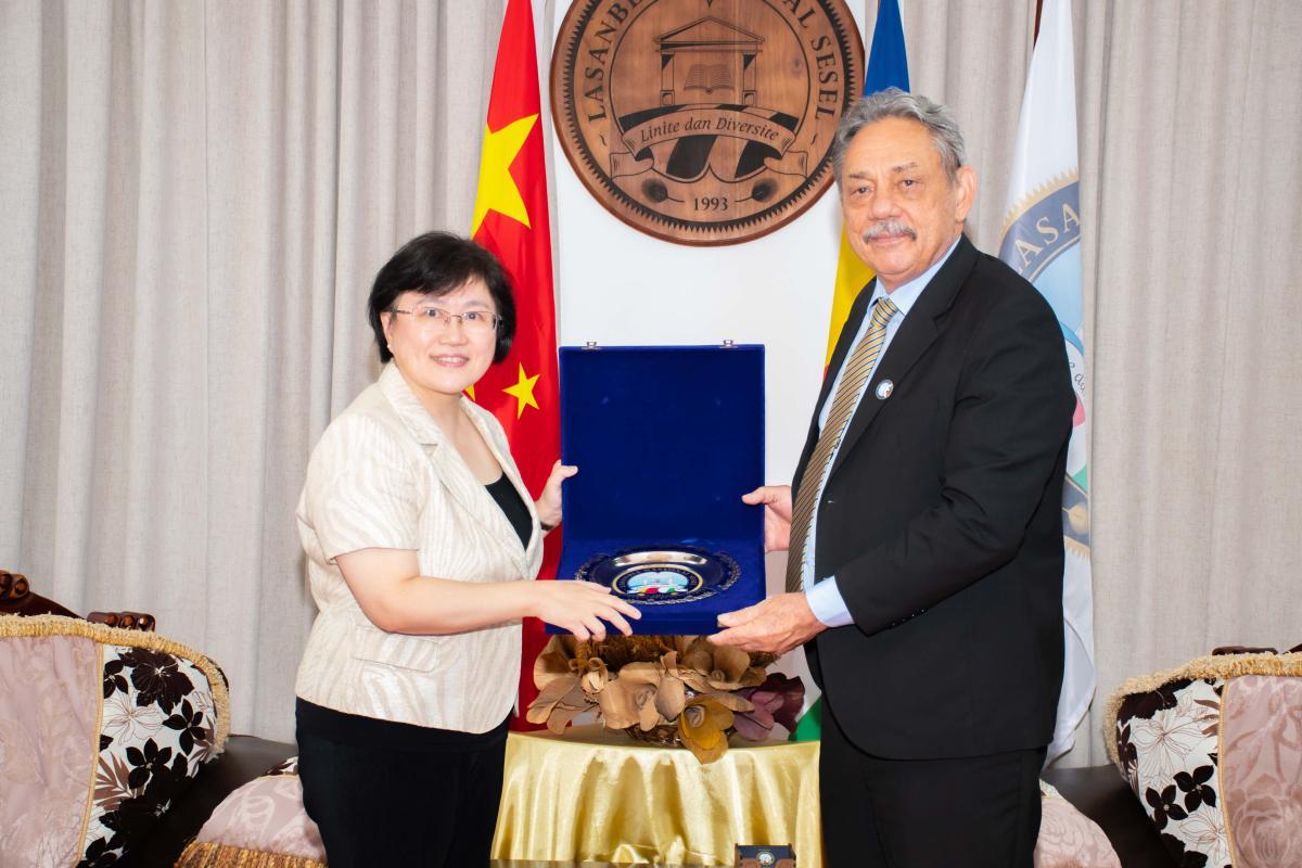 The Ambassador Of China To The Seychelles Pays A Courtesy Call On The Speaker Of The National